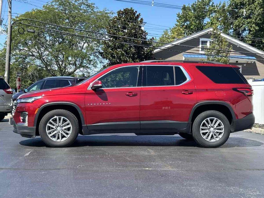 used 2023 Chevrolet Traverse car, priced at $21,985