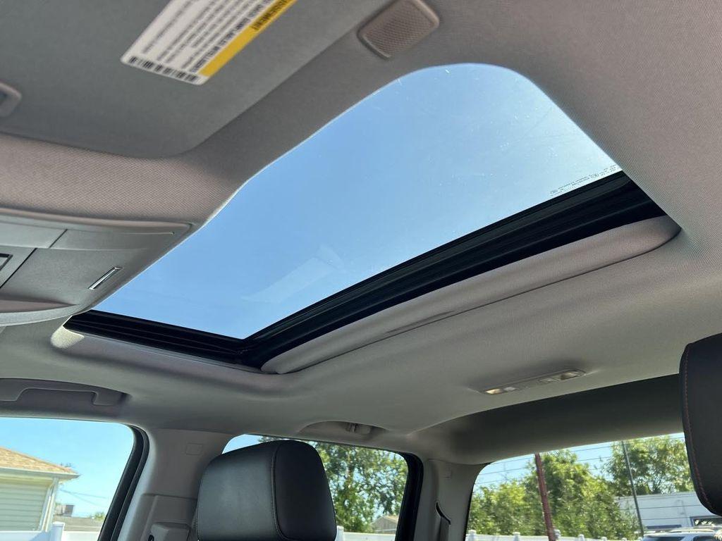 used 2018 GMC Sierra 1500 car, priced at $27,985