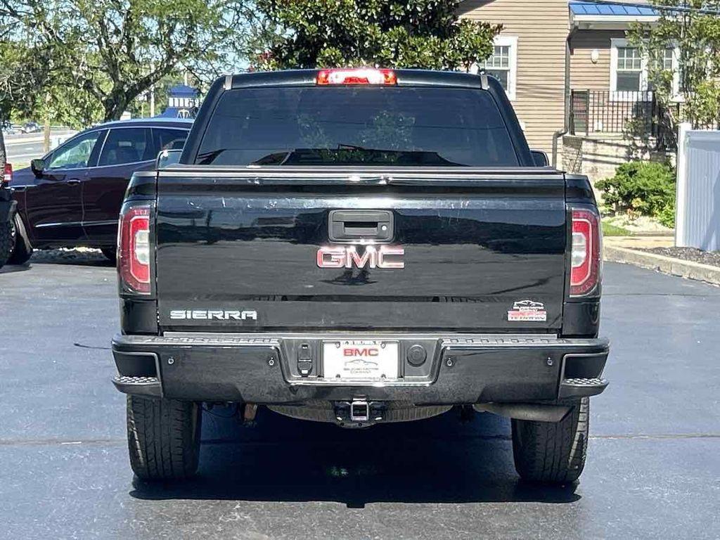 used 2018 GMC Sierra 1500 car, priced at $27,985