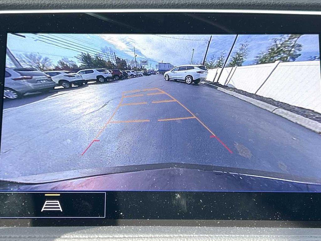 used 2021 Cadillac XT4 car, priced at $24,975