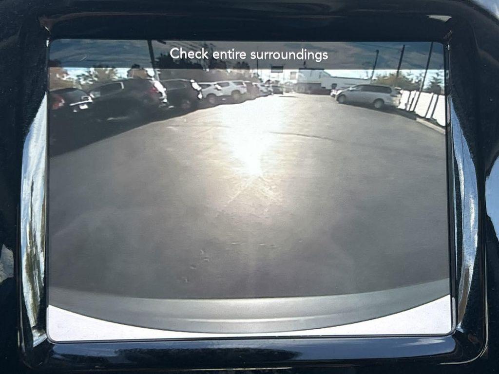 used 2022 Jeep Cherokee car, priced at $24,985