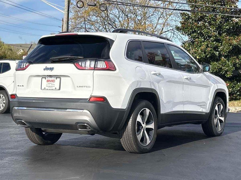 used 2022 Jeep Cherokee car, priced at $24,985