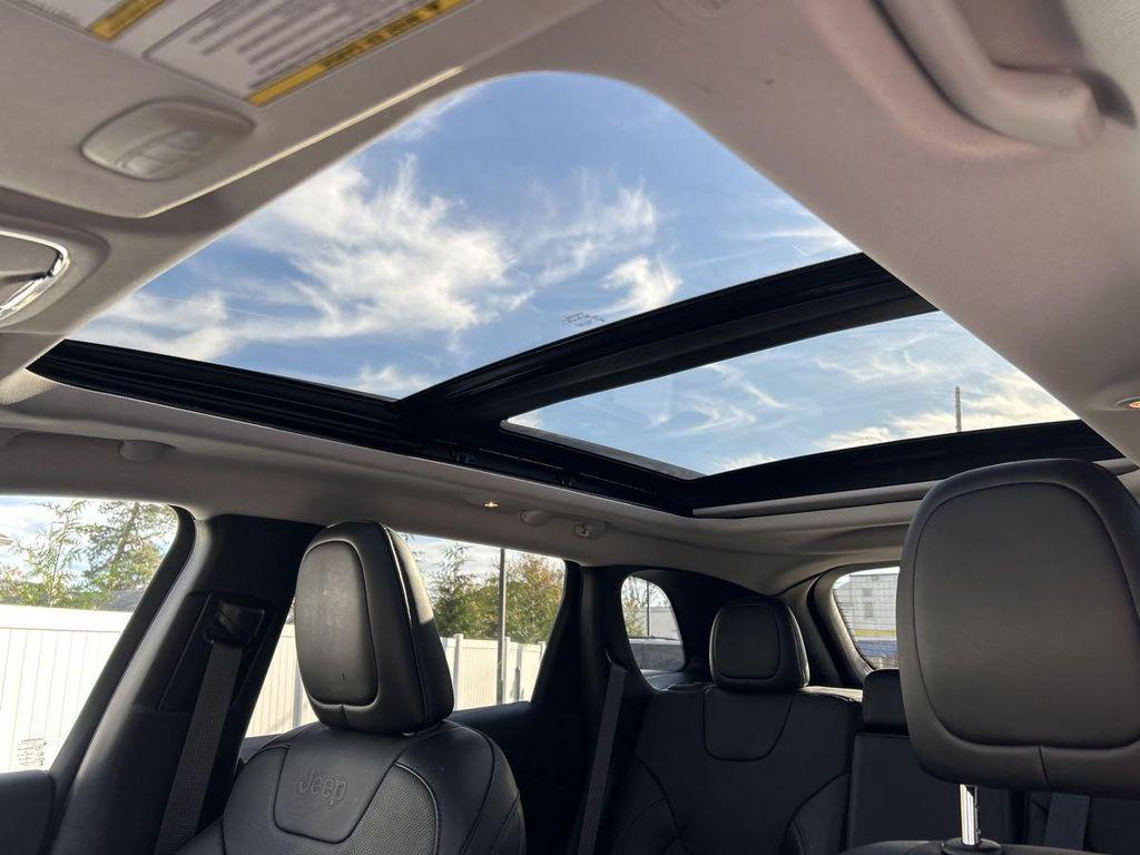 used 2022 Jeep Cherokee car, priced at $24,985