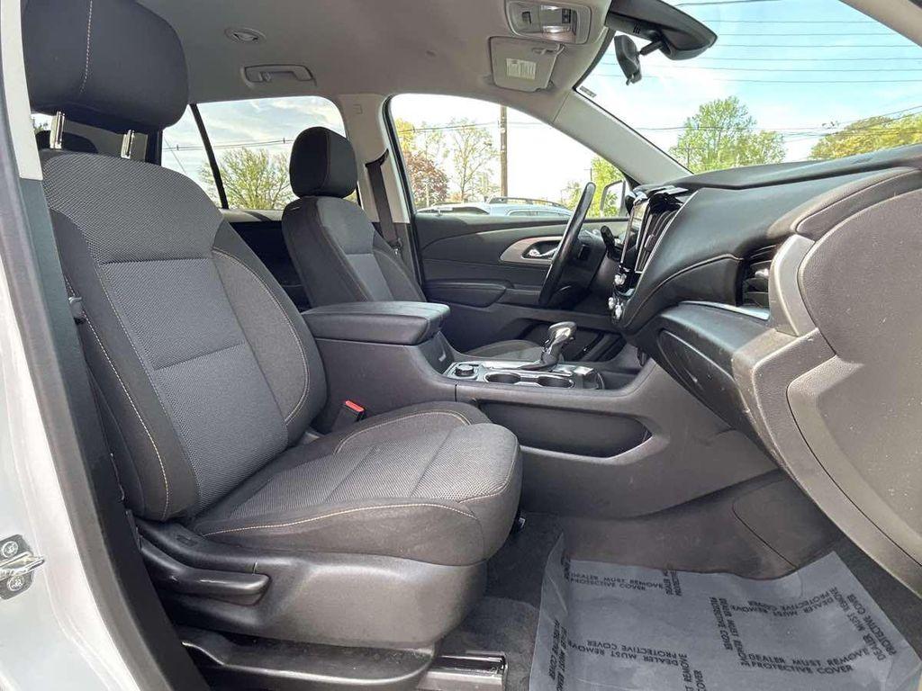 used 2021 Chevrolet Traverse car, priced at $20,745