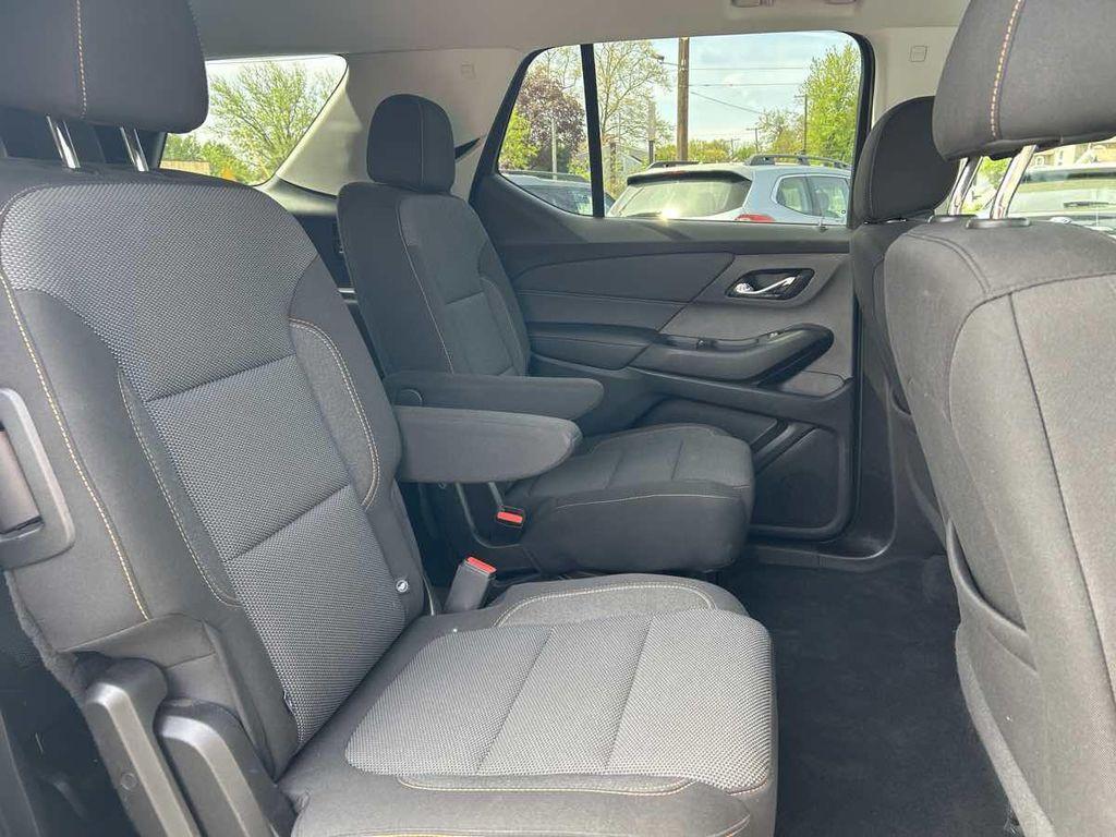 used 2021 Chevrolet Traverse car, priced at $20,745