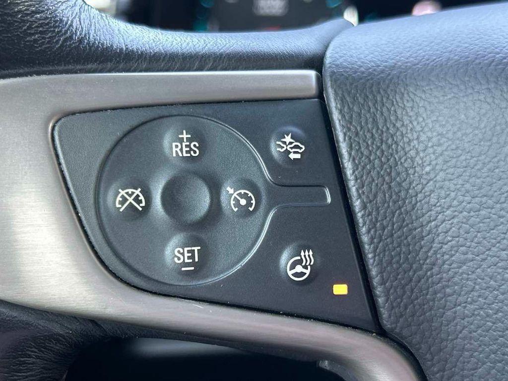 used 2018 GMC Yukon car, priced at $30,985