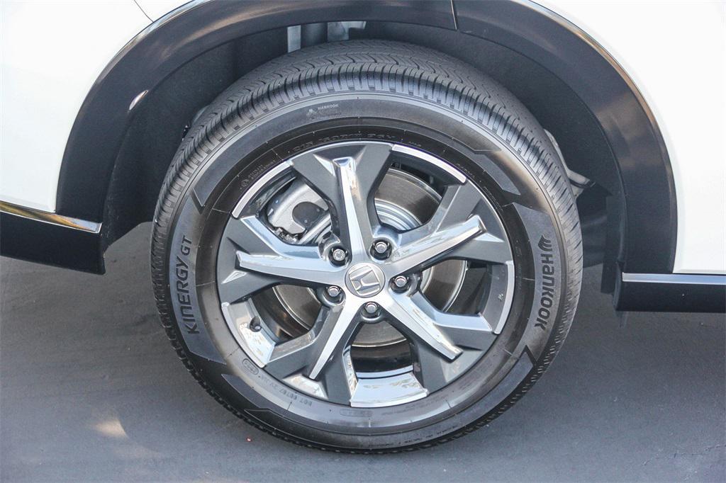 used 2025 Honda HR-V car, priced at $27,888