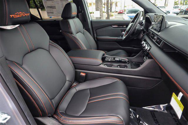 new 2025 Honda Pilot car, priced at $51,350