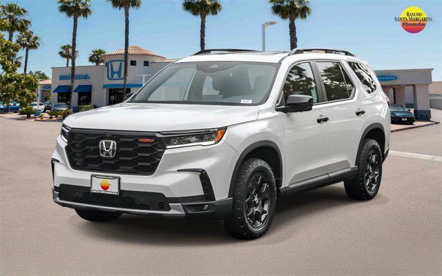 new 2025 Honda Pilot car, priced at $51,350