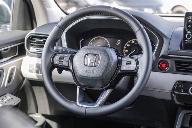 new 2025 Honda Pilot car, priced at $44,995