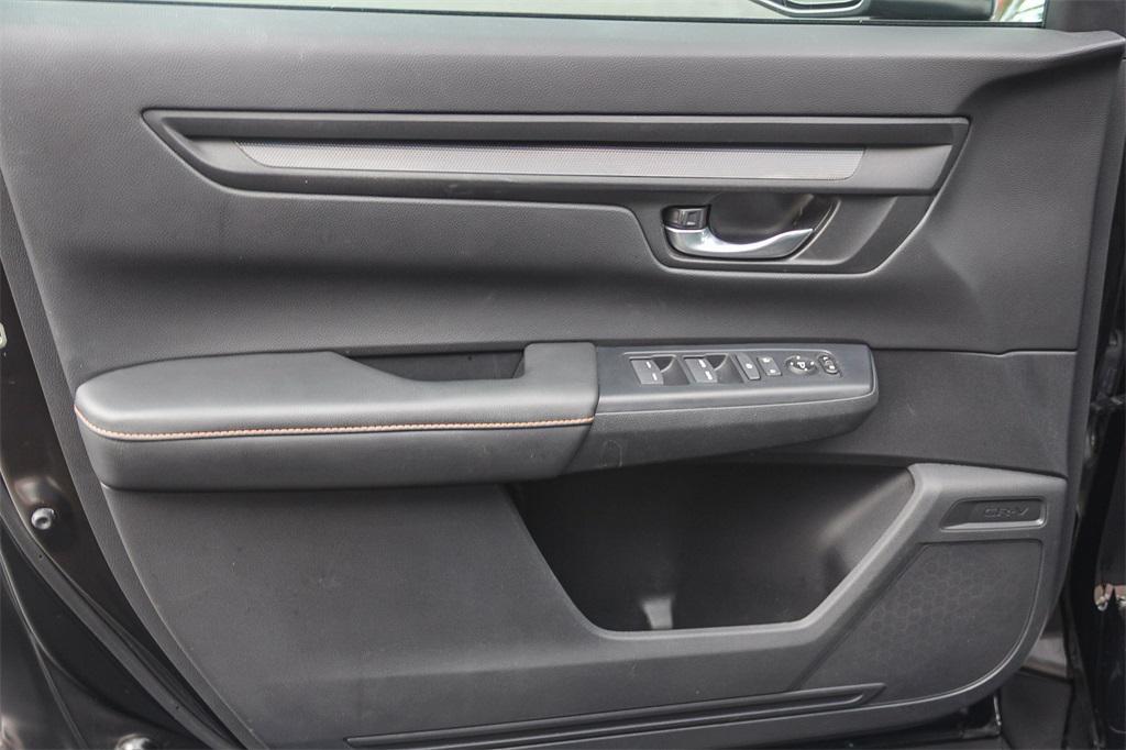 used 2025 Honda CR-V Hybrid car, priced at $33,708