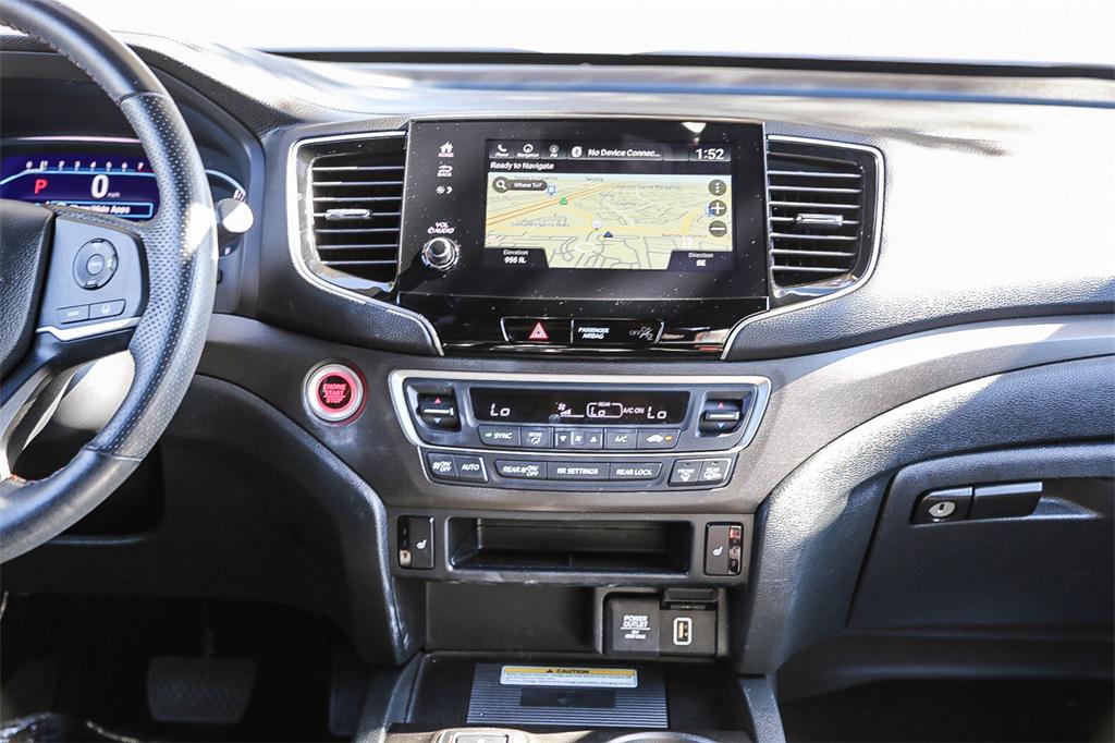 used 2022 Honda Pilot car, priced at $35,888