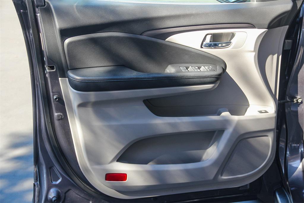 used 2016 Honda Pilot car, priced at $15,888