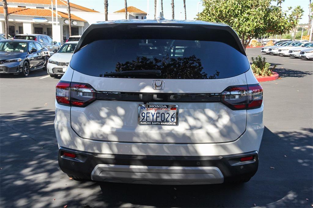 used 2023 Honda Pilot car, priced at $32,998