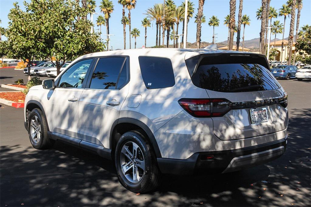 used 2023 Honda Pilot car, priced at $32,998
