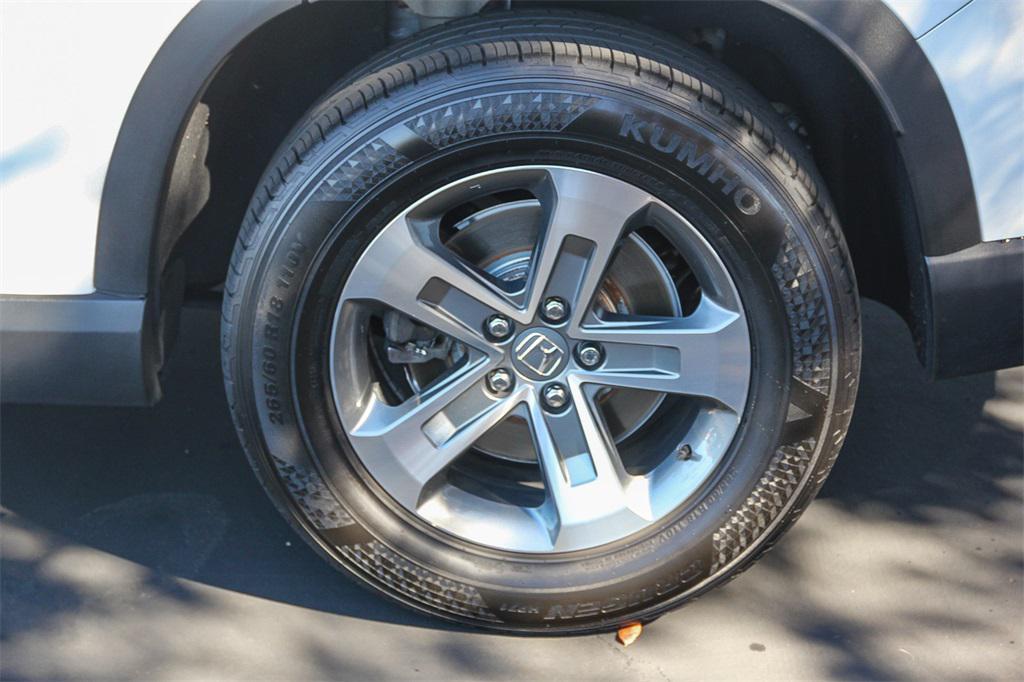 used 2023 Honda Pilot car, priced at $32,998