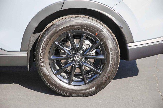 new 2026 Honda CR-V Hybrid car, priced at $40,630