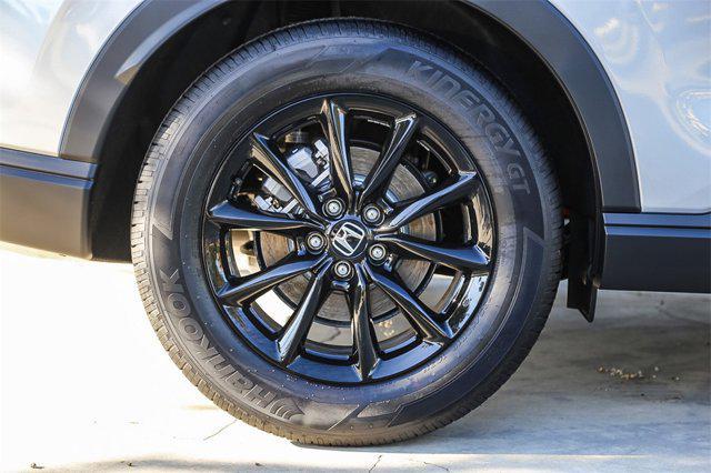 new 2026 Honda CR-V Hybrid car, priced at $40,175