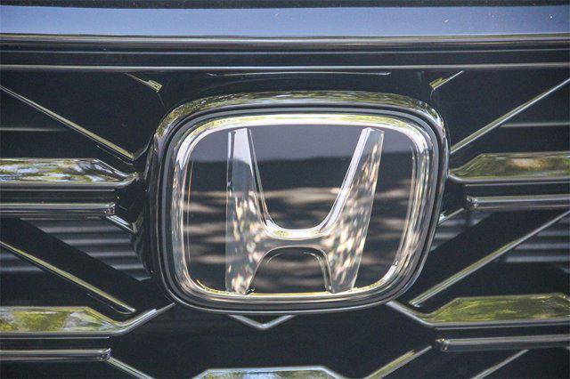 new 2026 Honda CR-V Hybrid car, priced at $37,535