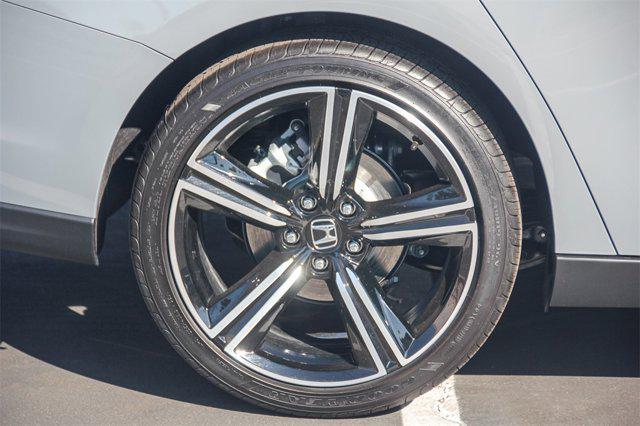 new 2025 Honda Accord Hybrid car, priced at $34,423