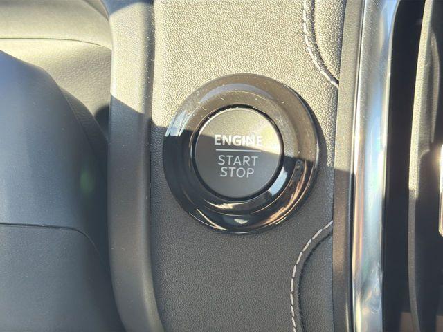 new 2025 Ford Expedition car, priced at $85,882