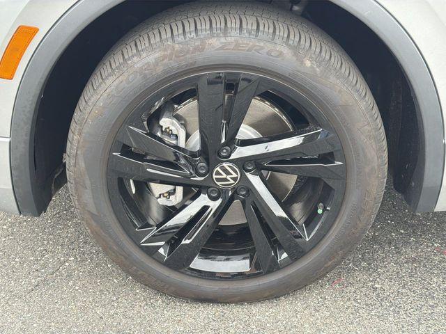 used 2024 Volkswagen Tiguan car, priced at $31,196