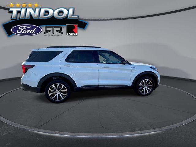 new 2025 Ford Explorer car, priced at $45,200