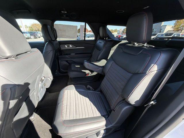 new 2025 Ford Explorer car, priced at $45,200