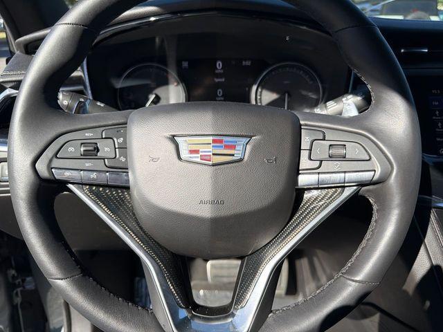 used 2020 Cadillac XT6 car, priced at $23,236