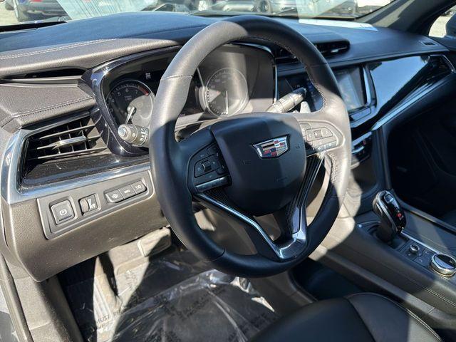 used 2020 Cadillac XT6 car, priced at $23,236