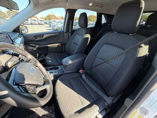 new 2026 Ford Escape car, priced at $32,089