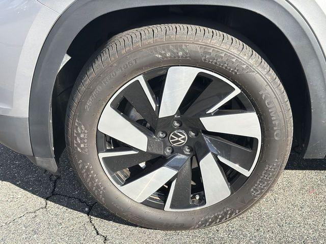 used 2024 Volkswagen Atlas Cross Sport car, priced at $32,982