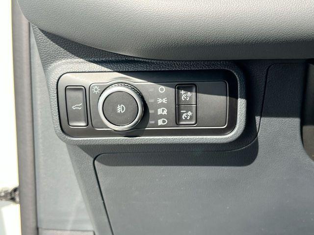 new 2025 Ford Explorer car, priced at $46,176