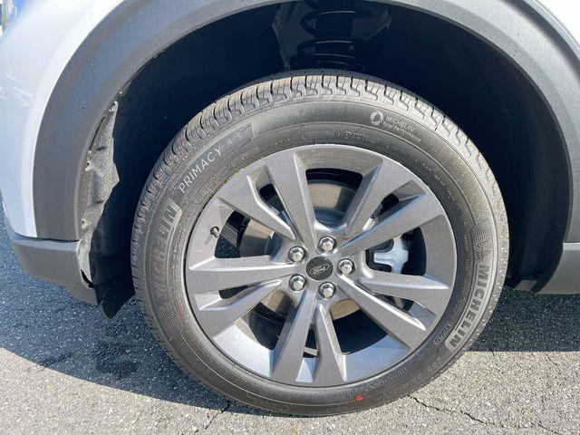 new 2025 Ford Explorer car, priced at $46,176