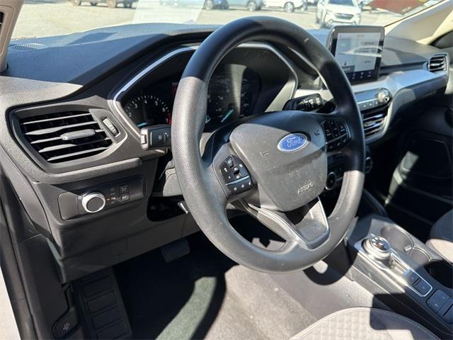 used 2020 Ford Escape car, priced at $14,539