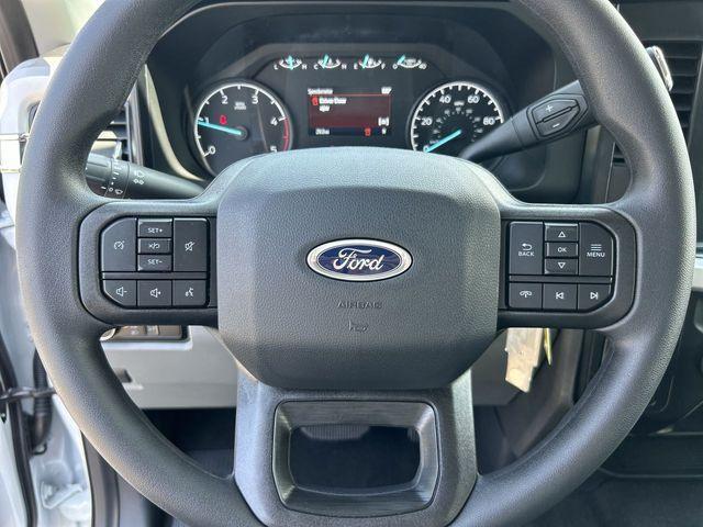 new 2025 Ford F-250 car, priced at $67,386