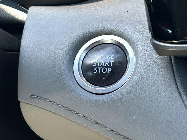 used 2021 Toyota Highlander car, priced at $22,069