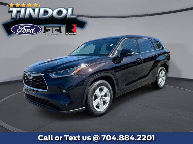 used 2021 Toyota Highlander car, priced at $22,069