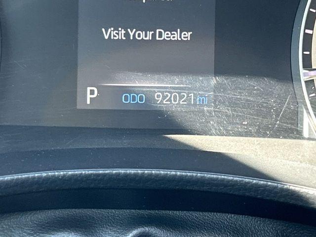 used 2021 Toyota Highlander car, priced at $22,069