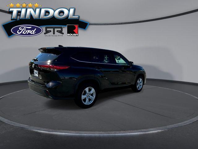 used 2021 Toyota Highlander car, priced at $22,069