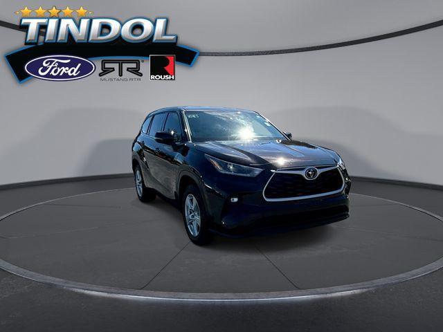 used 2021 Toyota Highlander car, priced at $22,069