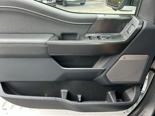 new 2025 Ford F-150 car, priced at $65,152