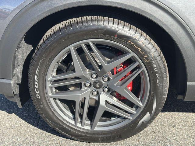 new 2025 Ford Explorer car, priced at $56,594