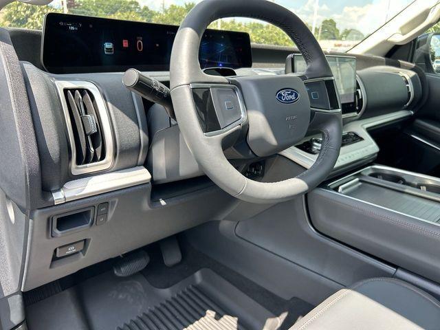 new 2025 Ford Expedition Max car, priced at $66,501