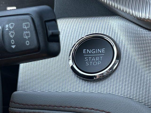 new 2025 Ford Explorer car, priced at $41,054