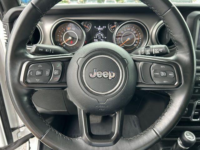 used 2022 Jeep Wrangler Unlimited car, priced at $23,367
