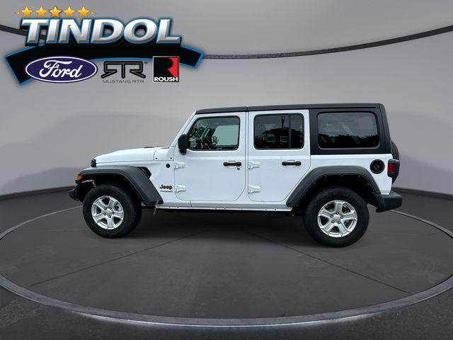 used 2022 Jeep Wrangler Unlimited car, priced at $23,367