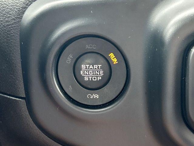 used 2022 Jeep Wrangler Unlimited car, priced at $23,367