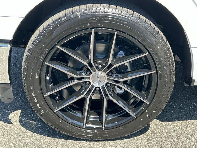 new 2025 Ford F-150 car, priced at $56,995