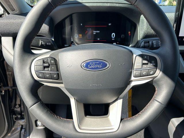 new 2025 Ford Explorer car, priced at $41,054